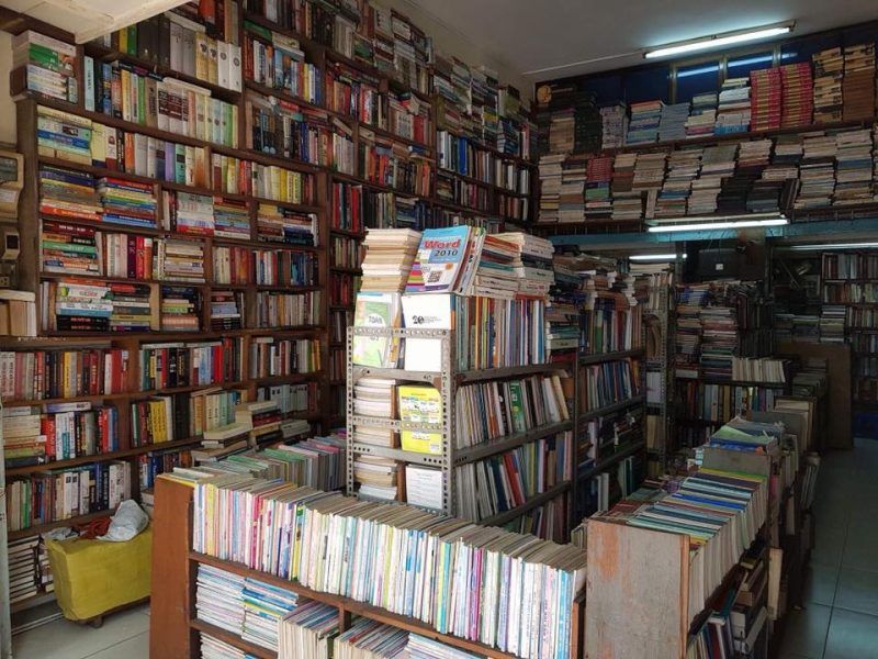 Thành thạo trong bảo quản sách