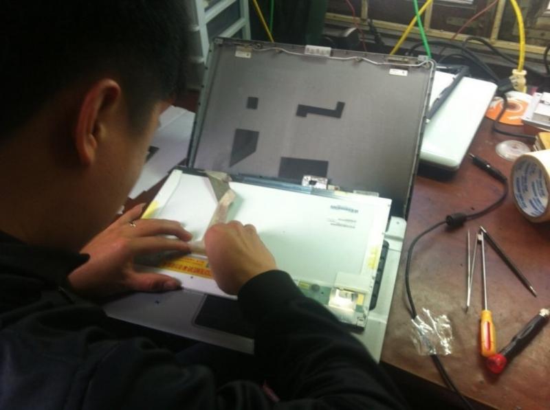 Dịch vụ thay màn hình Laptop, Macbook