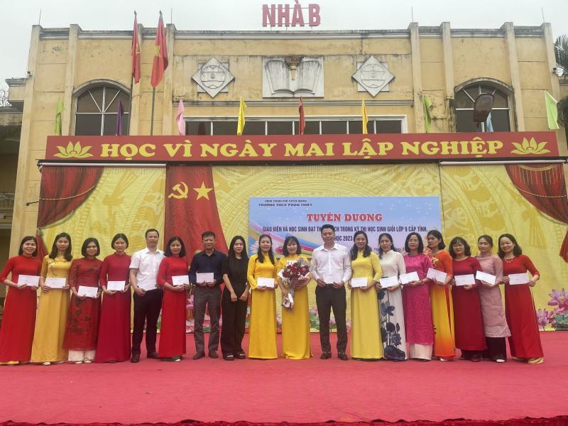 Trường THCS Phan Thiết