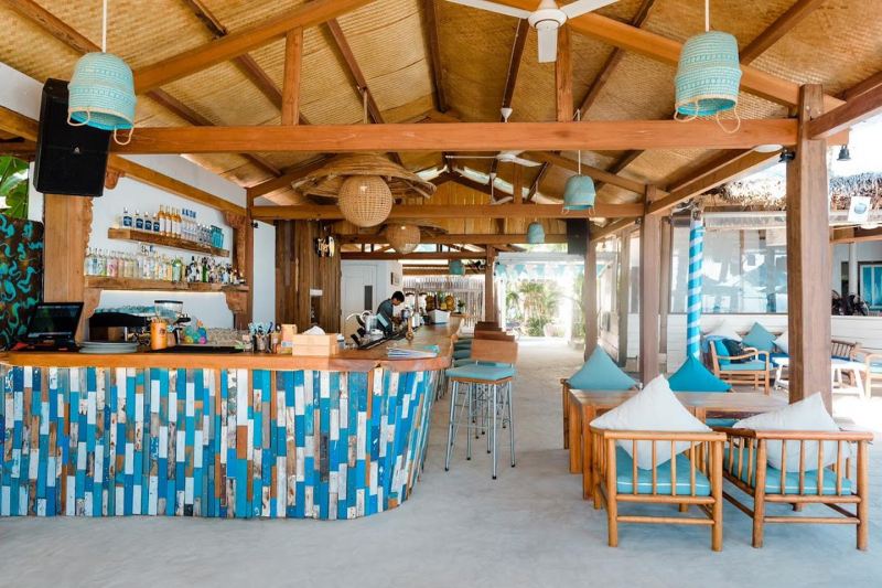 The DeckHouse