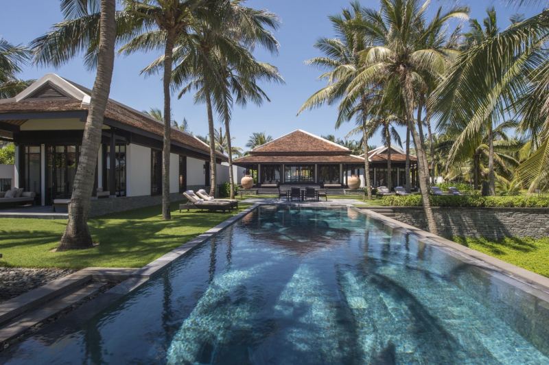 The Four Seasons Resort