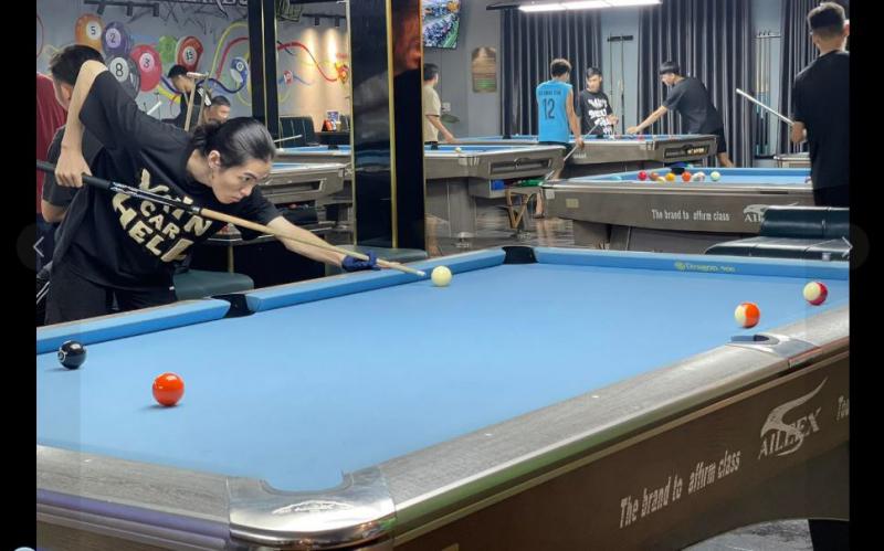 The Light Billiards Club