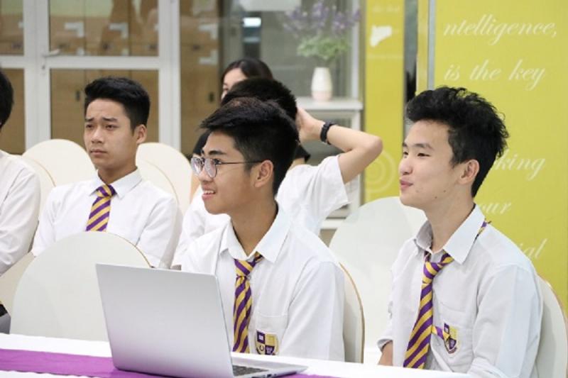 Học sinh Trường phổ thông liên cấp Olympia