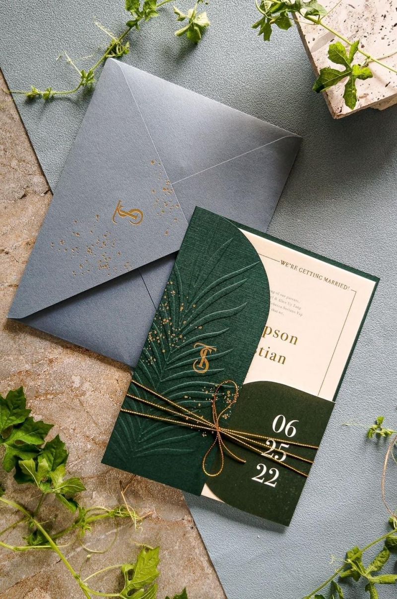 Thiệp cưới cao cấp Moon