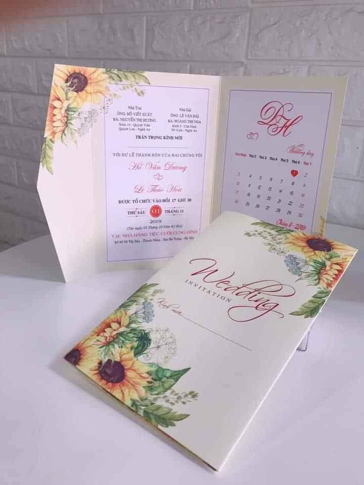 THIỆP CƯỚI HOÀNG HUẤN