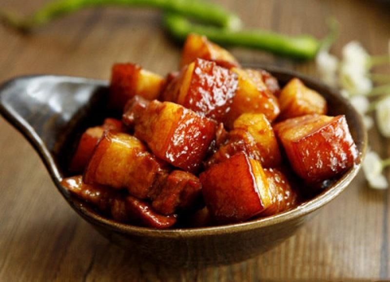 Thịt ba chỉ sốt me
