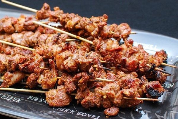 Thịt bị dai và cứng