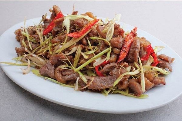 Thịt ngan xào lăn