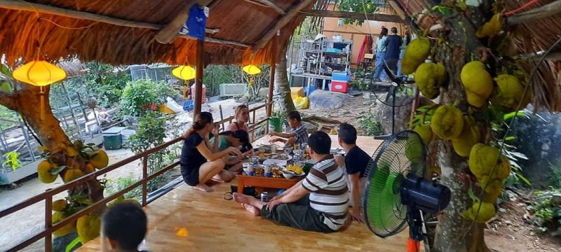 Thịt Thỏ Xóm Núi
