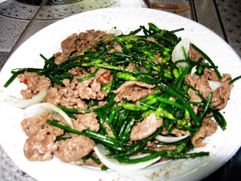 Thịt xào hẹ