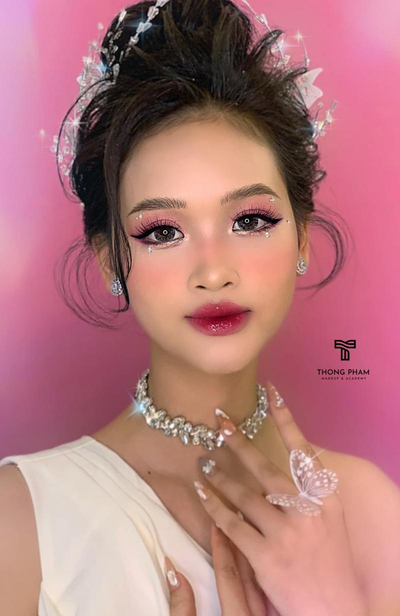 Thông Phạm Makeup