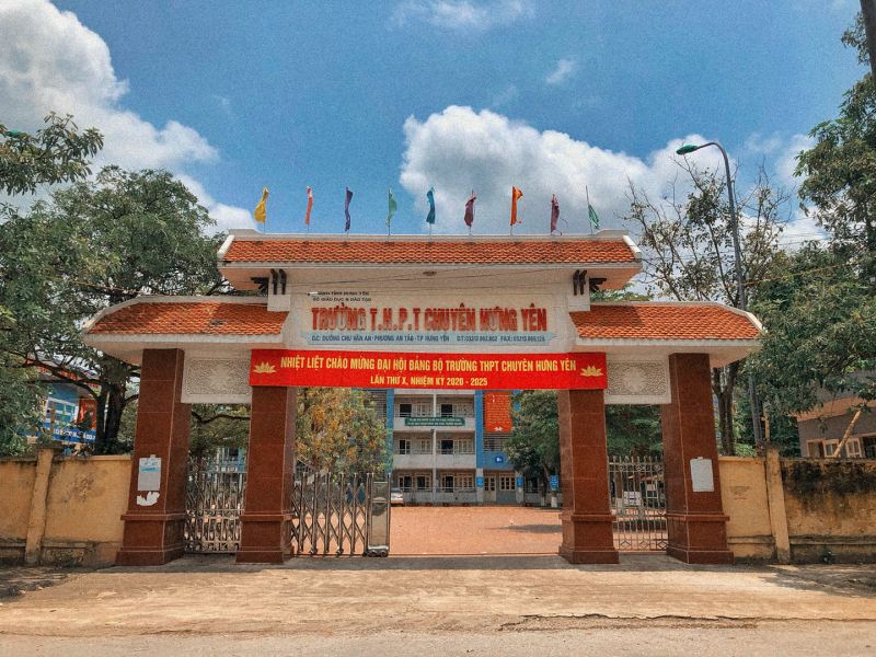 Trường THPT Chuyên Hưng Yên nơi sản sinh ra nhiều nhân tài cho đất nước