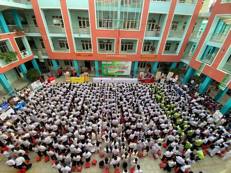 THPT Nam Kỳ Khởi Nghĩa