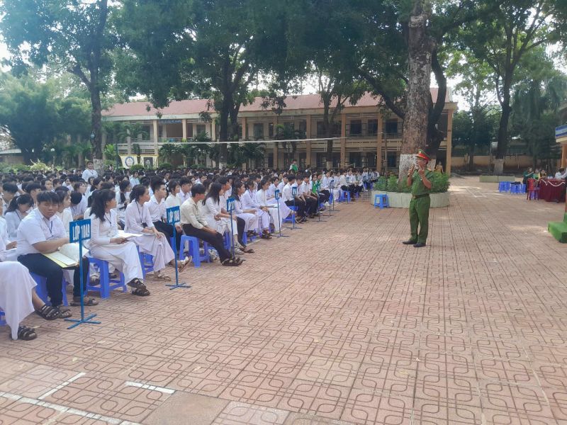 THPT Nguyễn Khuyến- Bình Phước