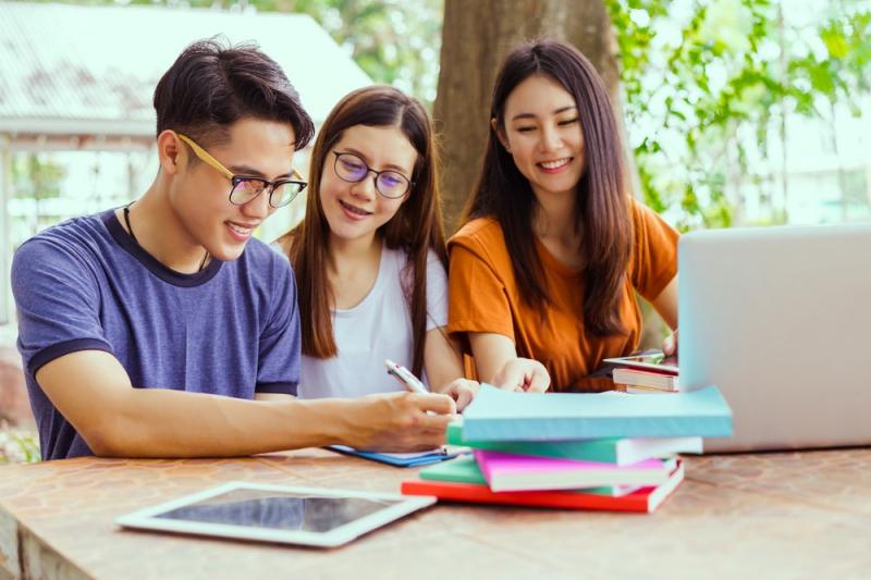 Đừng học công thức suông, hãy kết hợp các bài tập có áp dụng công thức đó