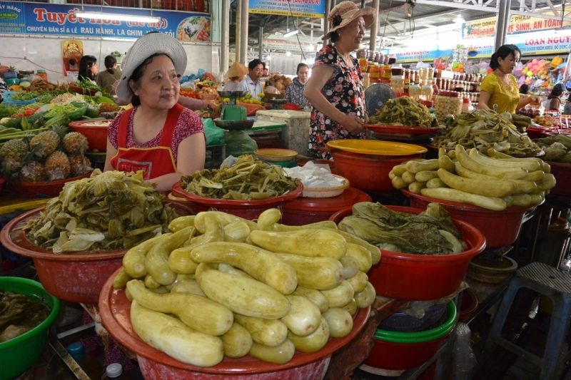 Ăn thực phẩm bẩn mỗi ngày