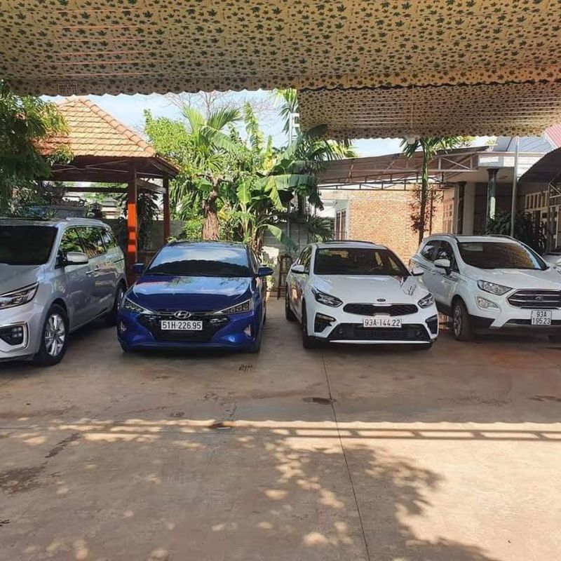 Dịch vụ cho thuê xe Anh Nguyễn