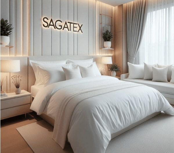 Bộ chăn ga gối khách sạn 5 sao là sản phẩm nổi tiếng của thương hiệu này.