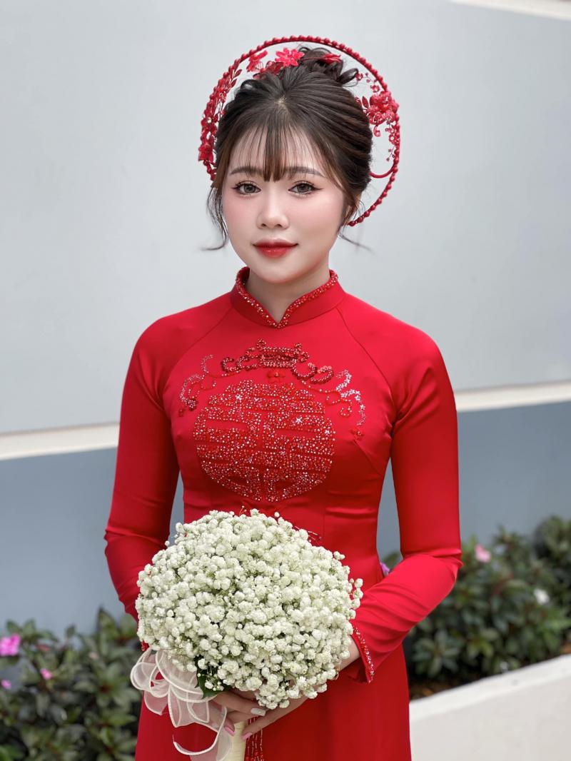 Thương Hoàng makeup
