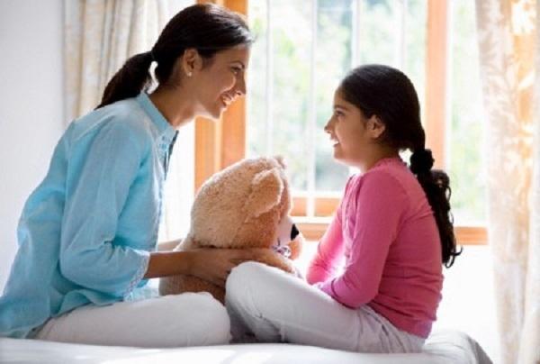 Thường xuyên trò chuyện với con hàng ngày