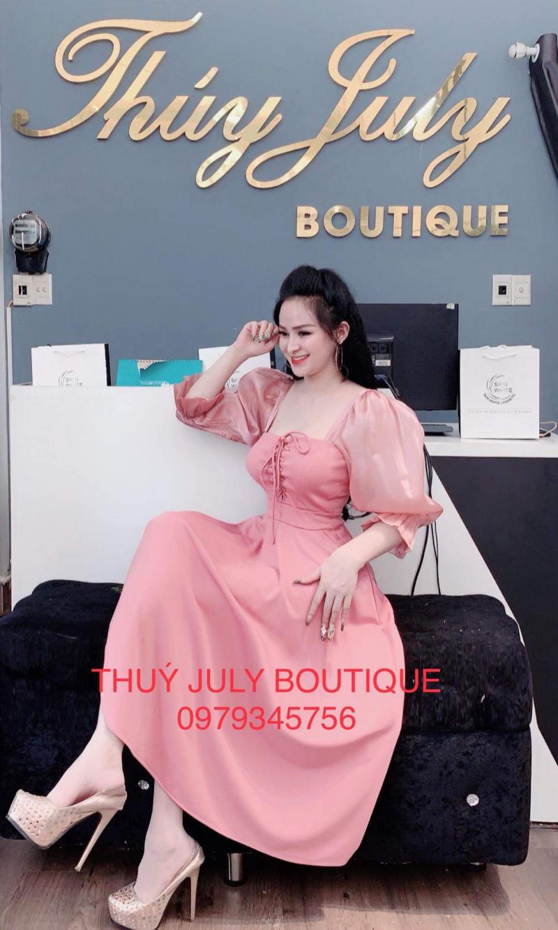 Thúy July Boutique