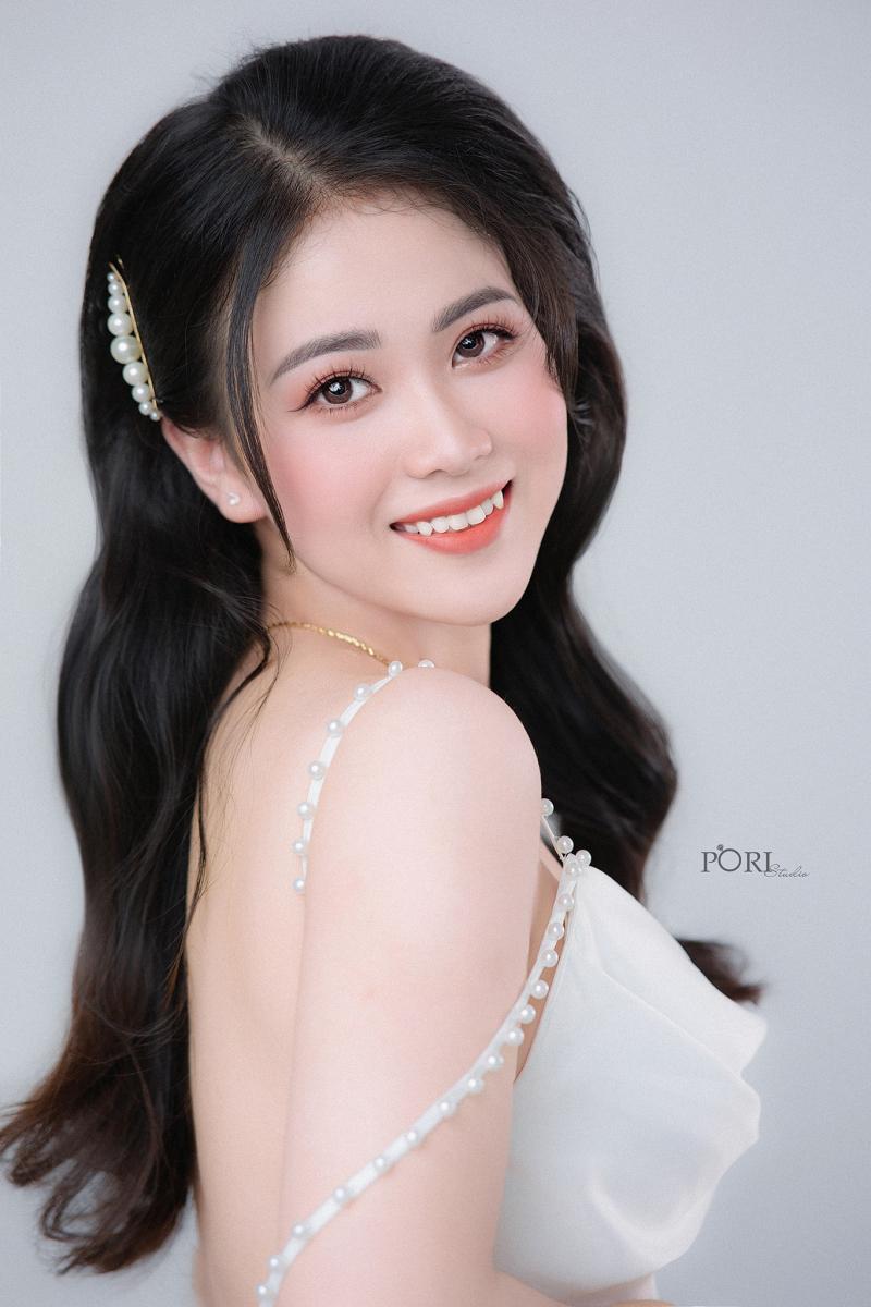 Thúy Trà (Make-up artist)