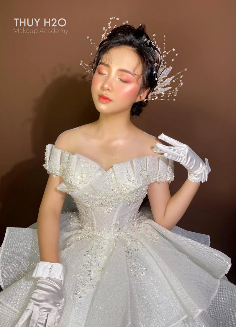 ThuyH2O Makeup (H2O Studio)