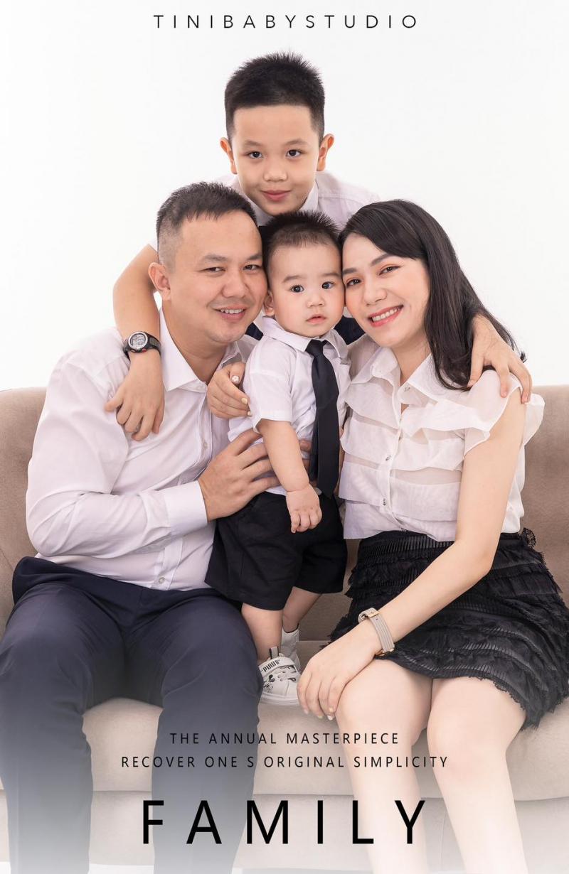Khoảnh khắc đáng yêu của gia đình nhỏ được chụp bởi Tí Nị studio