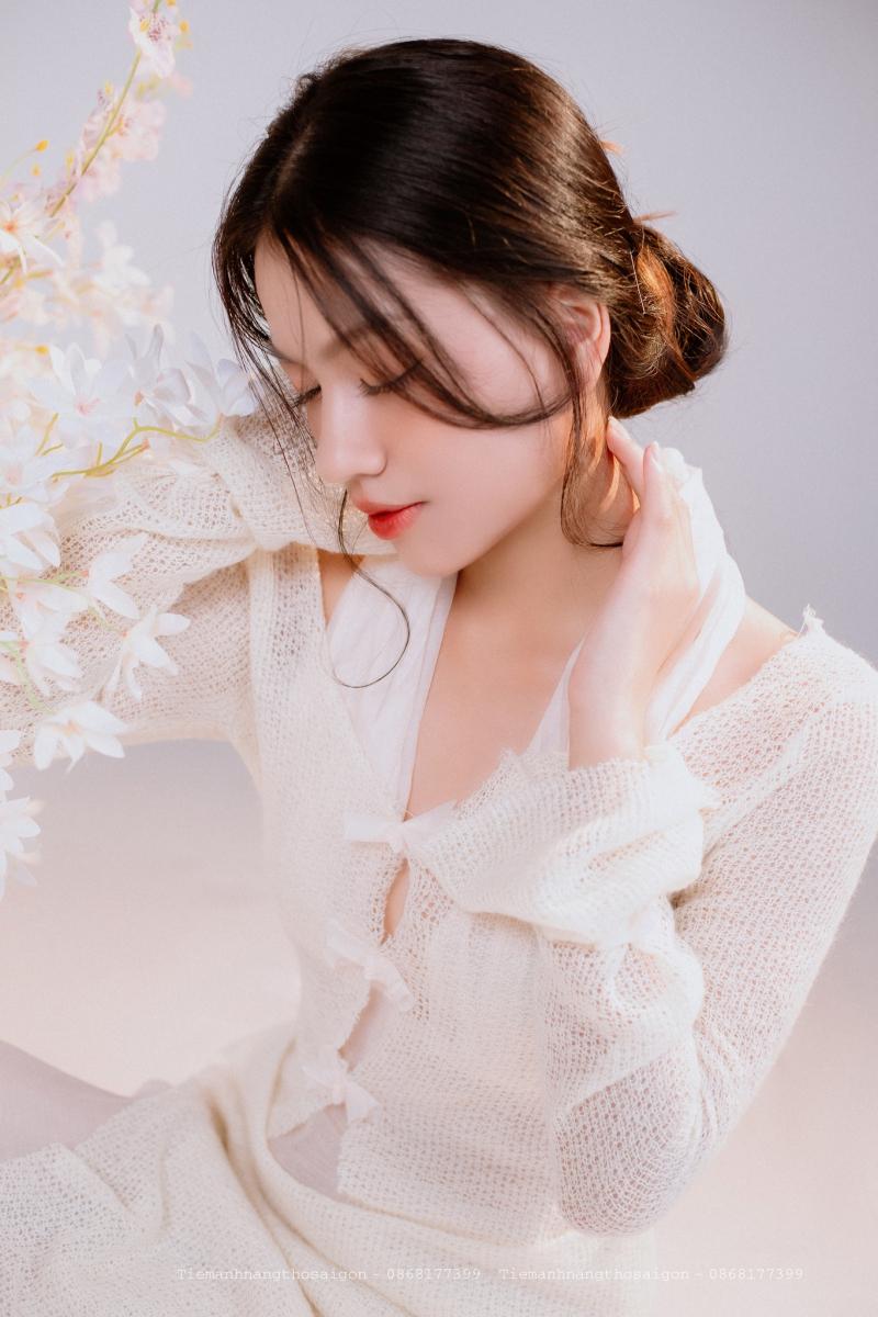 Hóa nàng thơ trong bộ ảnh của Tiệm ảnh nàng thơ Sài Gòn