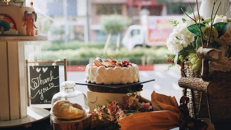 Tiệm Bánh Chon Chon