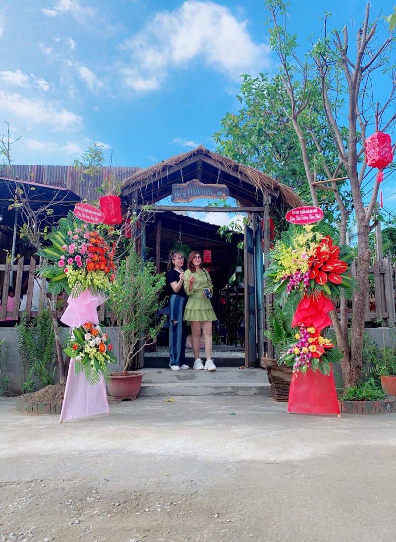 Tiệm cà phê Chốn Xưa