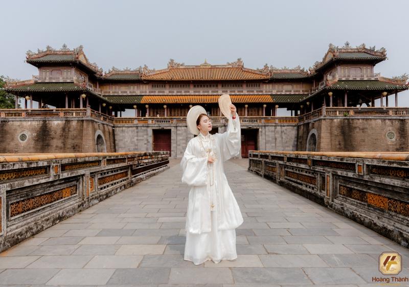 Tiệm Cổ Phục Hoàng Thành