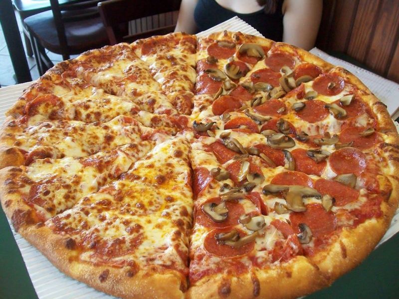 Tiệm Hamburger, Pizza & Cá Viên Chiên - Thành Thái