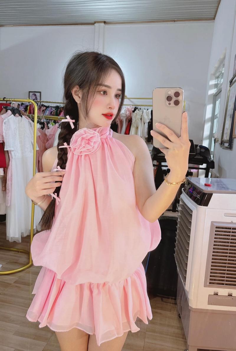 Tiệm Hana