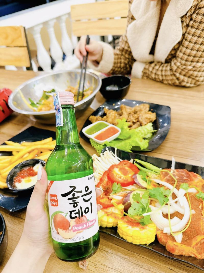 Tiệm Lẩu Nướng Cô Trinh