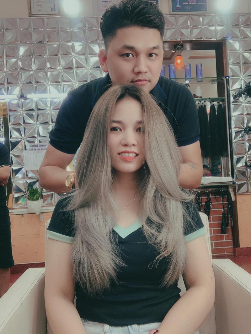 Tiệm Tóc Ấn Tượng