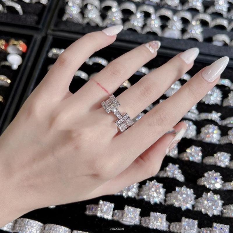 Tiệm Trang Sức NhiNhi