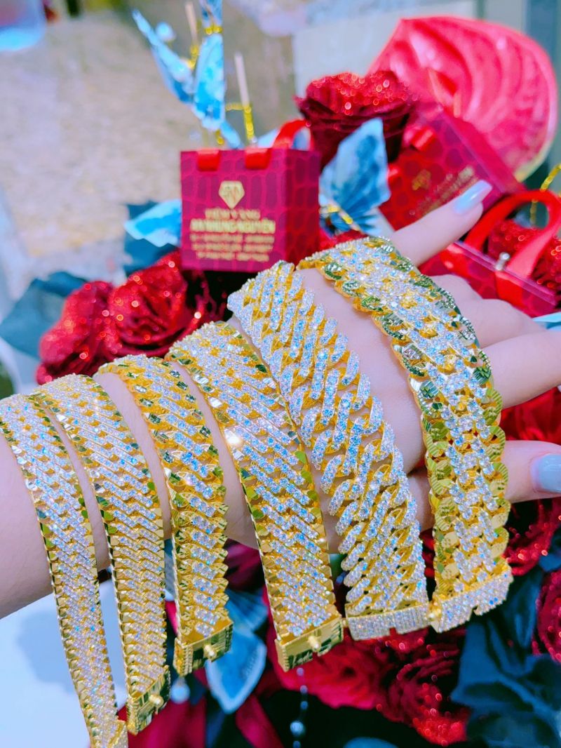 Tiệm vàng An Nhung Nguyên