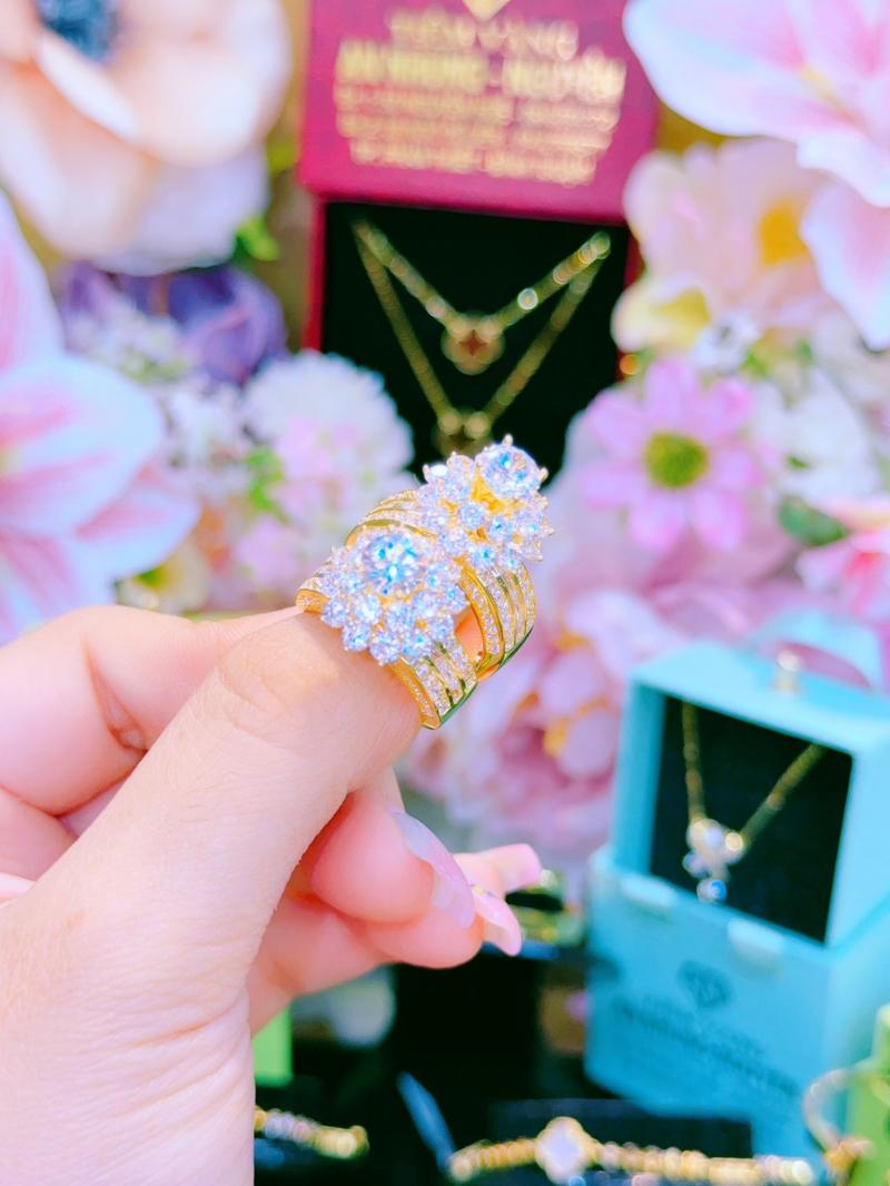 Tiệm vàng An Nhung Nguyên