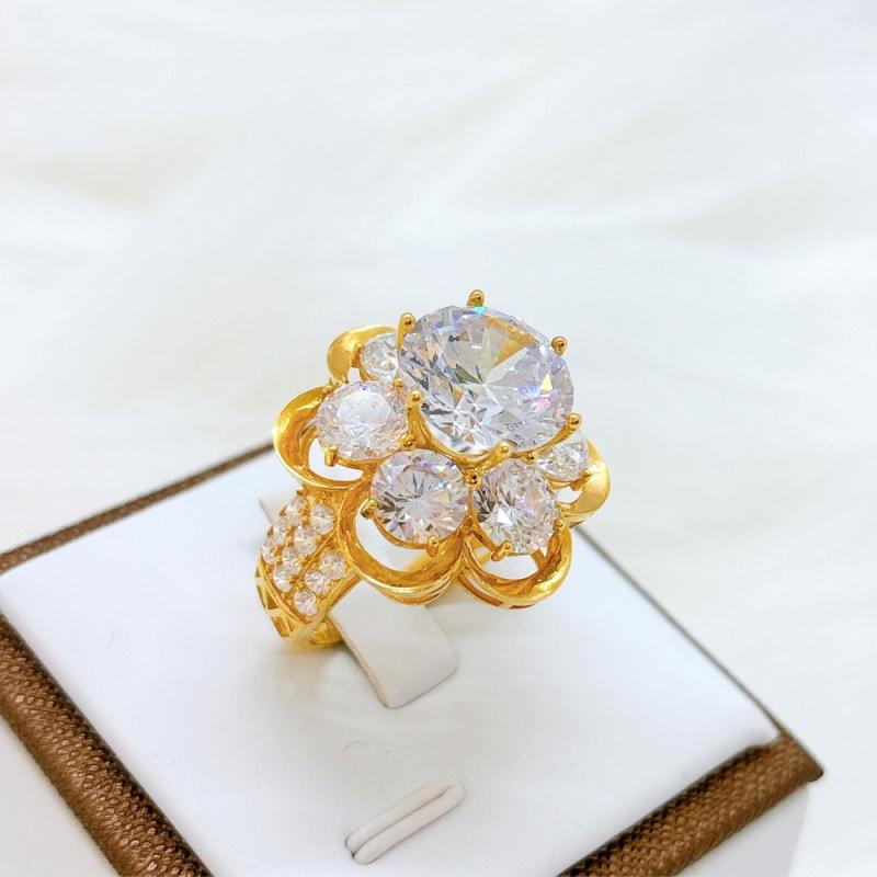 Tiệm Vàng Bạch Kim