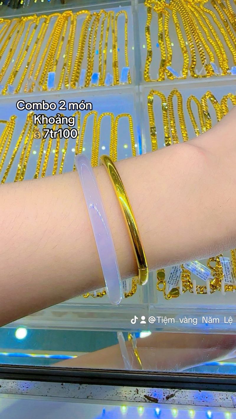Tiệm Vàng - Cầm Đồ Năm Lệ