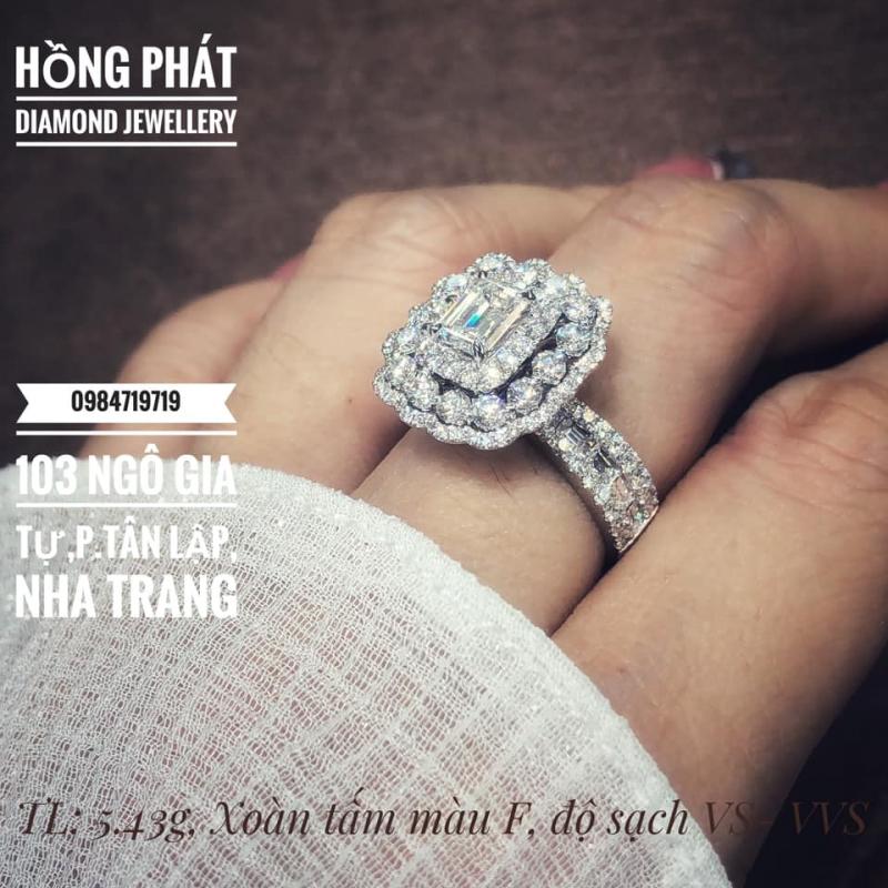 Tiệm Vàng Hồng Phát