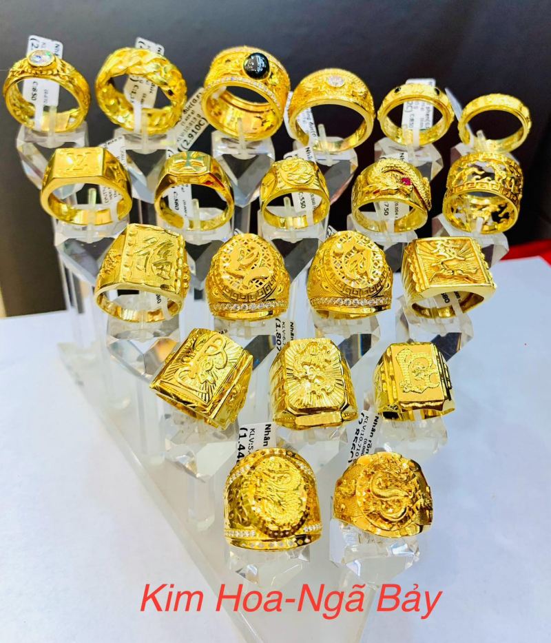 Tiệm Vàng Kim Hoa