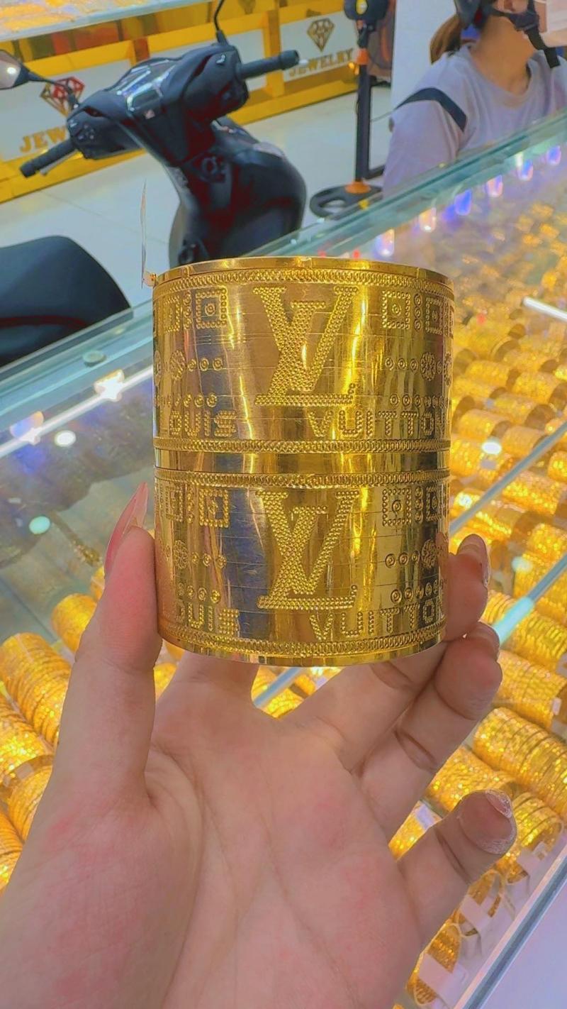 Tiệm Vàng Kim Huy