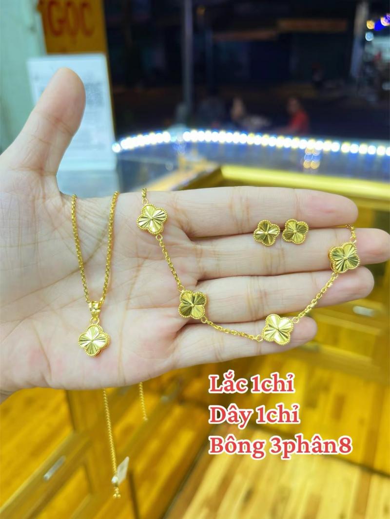 Tiệm Vàng Kim Ngọc Thành Công