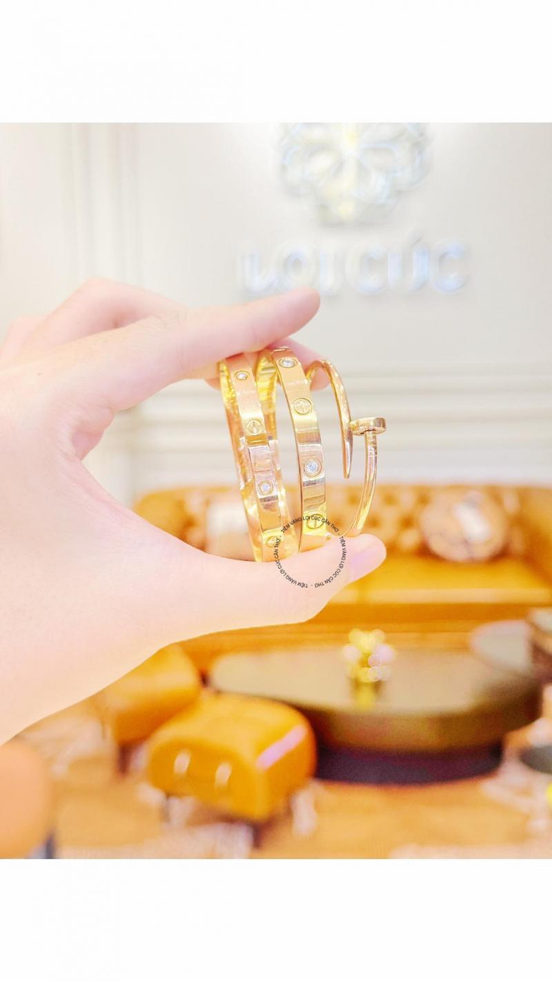 Tiệm vàng Lợi Cúc