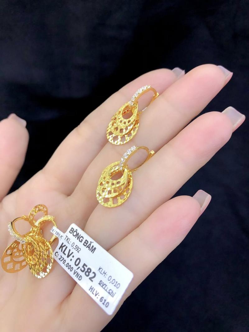 Tiệm vàng Trương Hưng