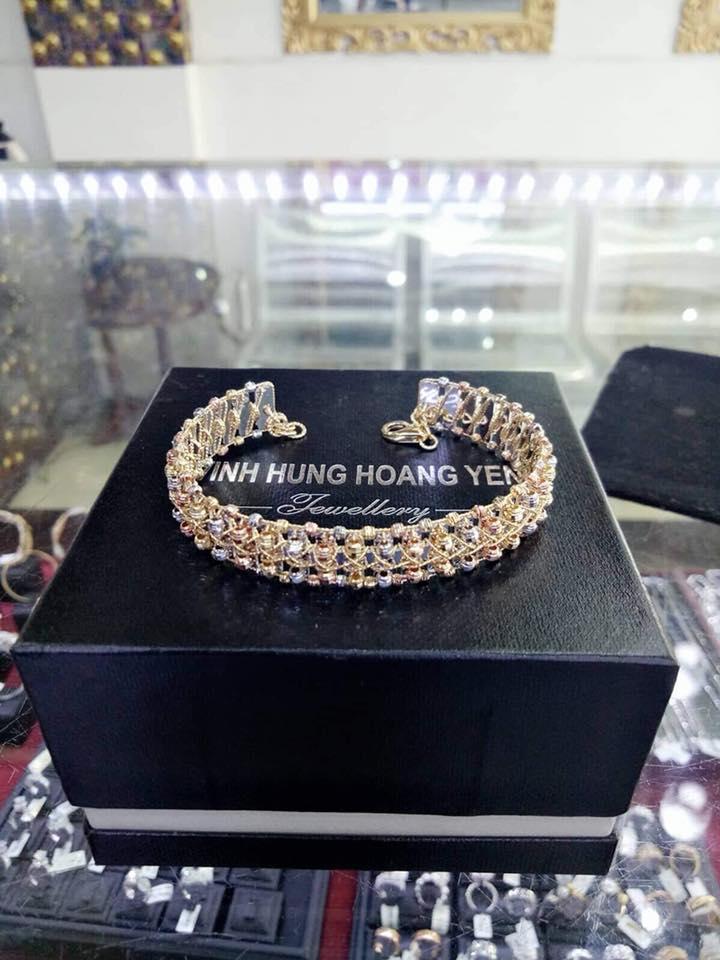 Tiệm vàng Vinh Hưng