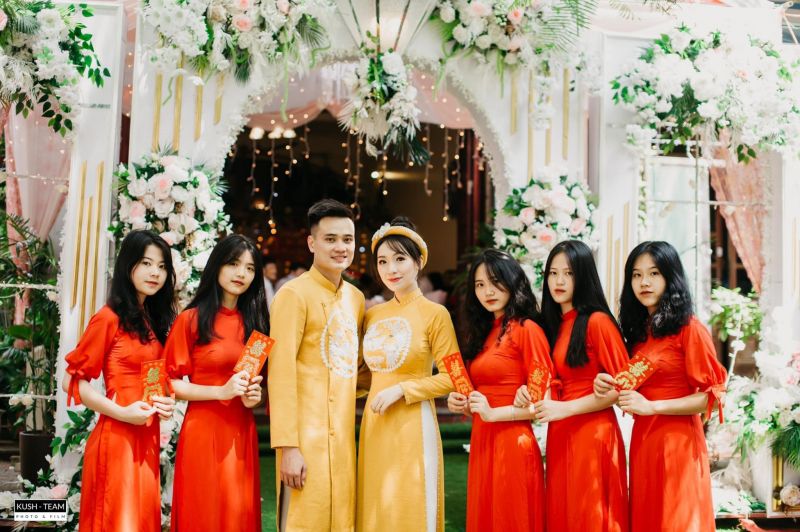 Tiệm váy cưới - Bride to Be