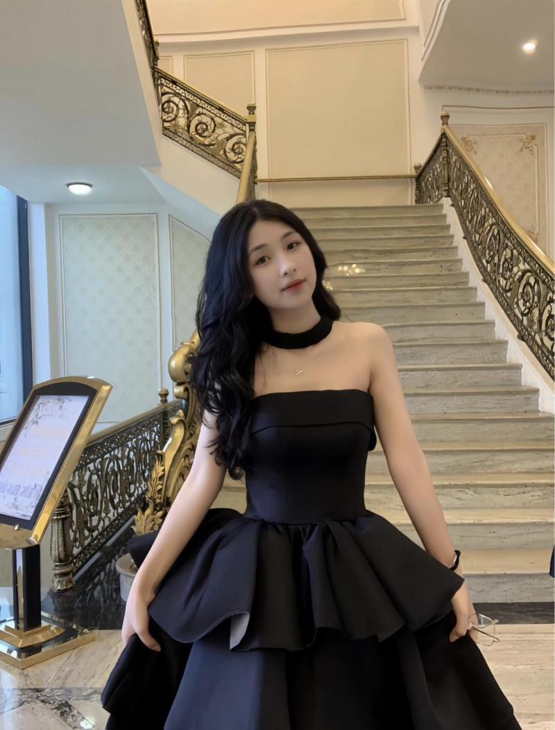 Tiệm Xinh - Cho Thuê Váy Thiết Kế